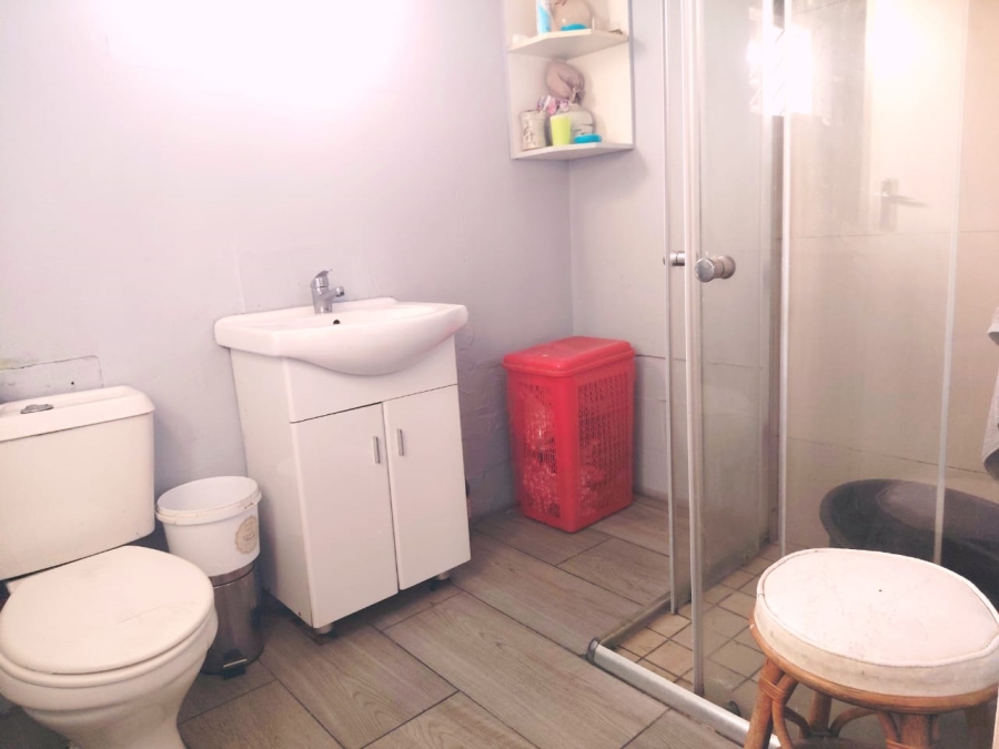 3 Bedroom Property for Sale in Silwood Heights Western Cape